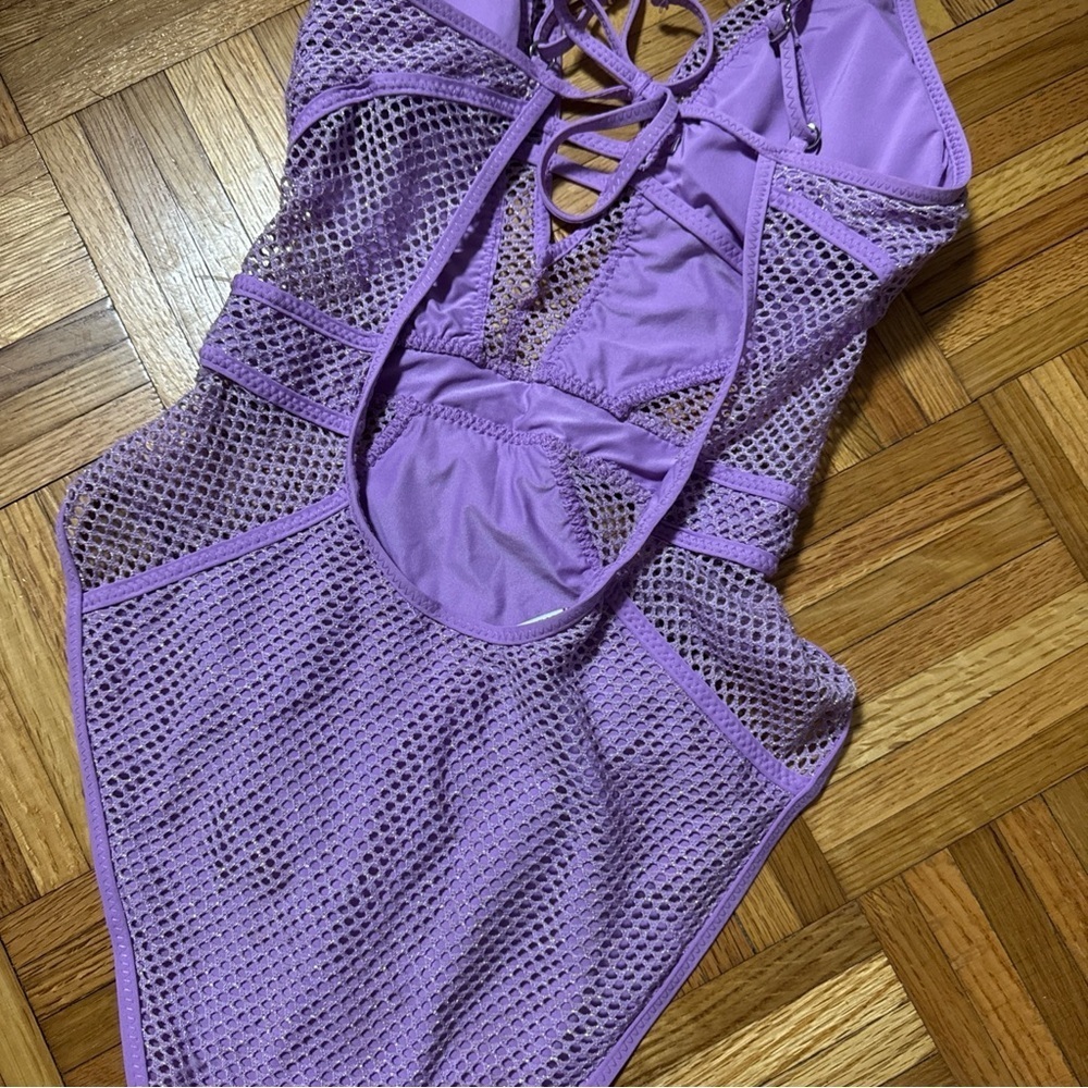 Becca Color Play Deep V Neck One Piece Swimsuit, Purple, Small NWT - Picture 5 of 6